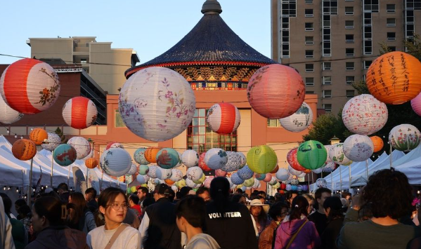 CHINATOWN LANTERN FESTIVAL, YYC